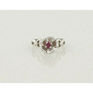 Sterling Silver Pink Topaz Flower Ring size 6